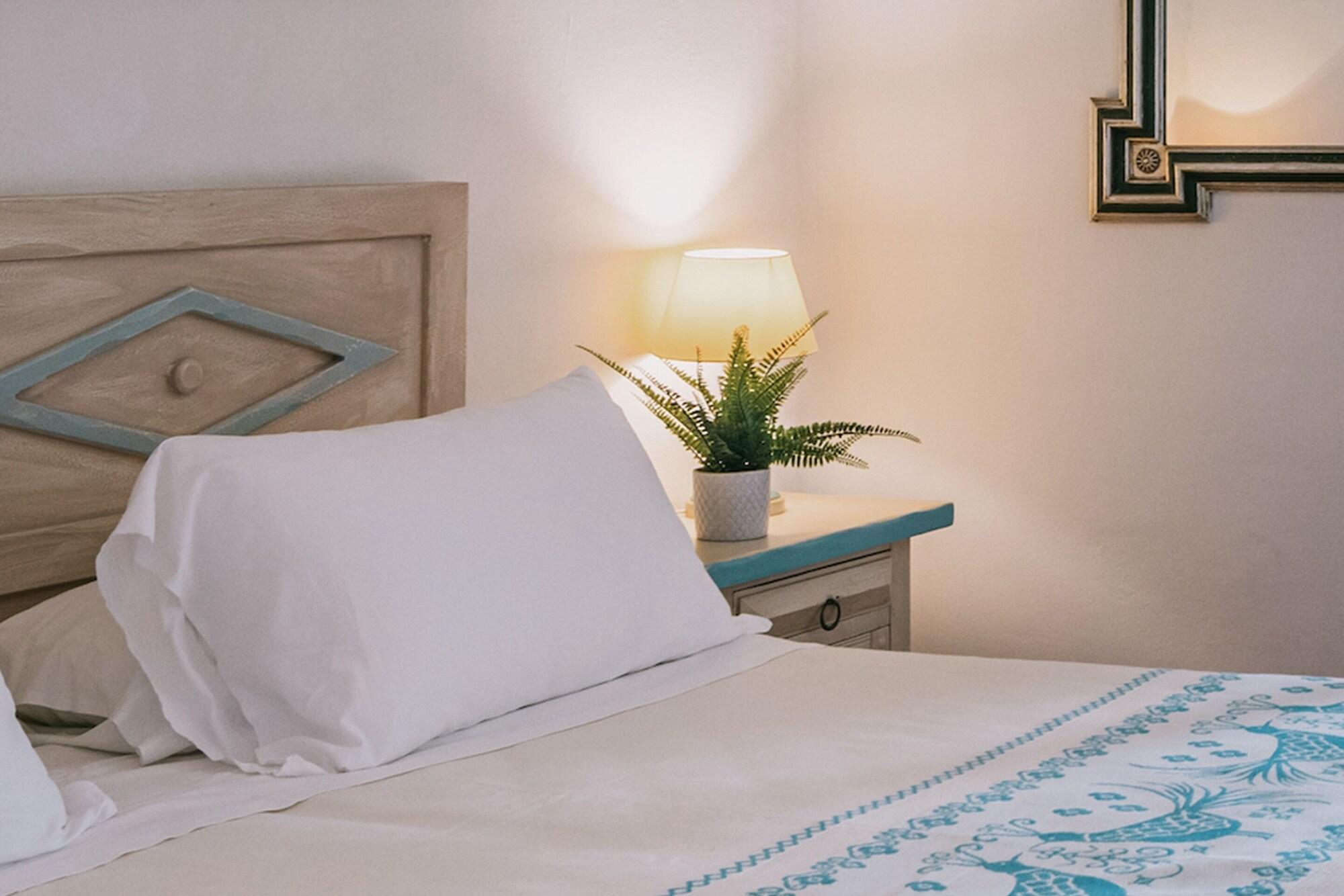 Mangia'S Sardinia Resort - New Opening سانتا تيريزا غالّورا المظهر الخارجي الصورة