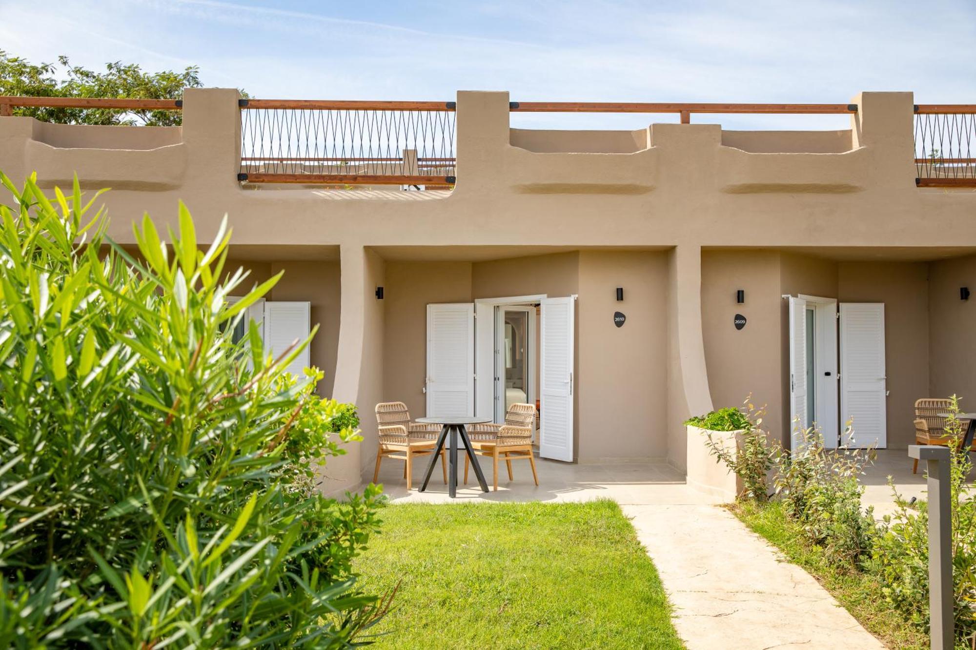 Mangia'S Sardinia Resort - New Opening سانتا تيريزا غالّورا المظهر الخارجي الصورة