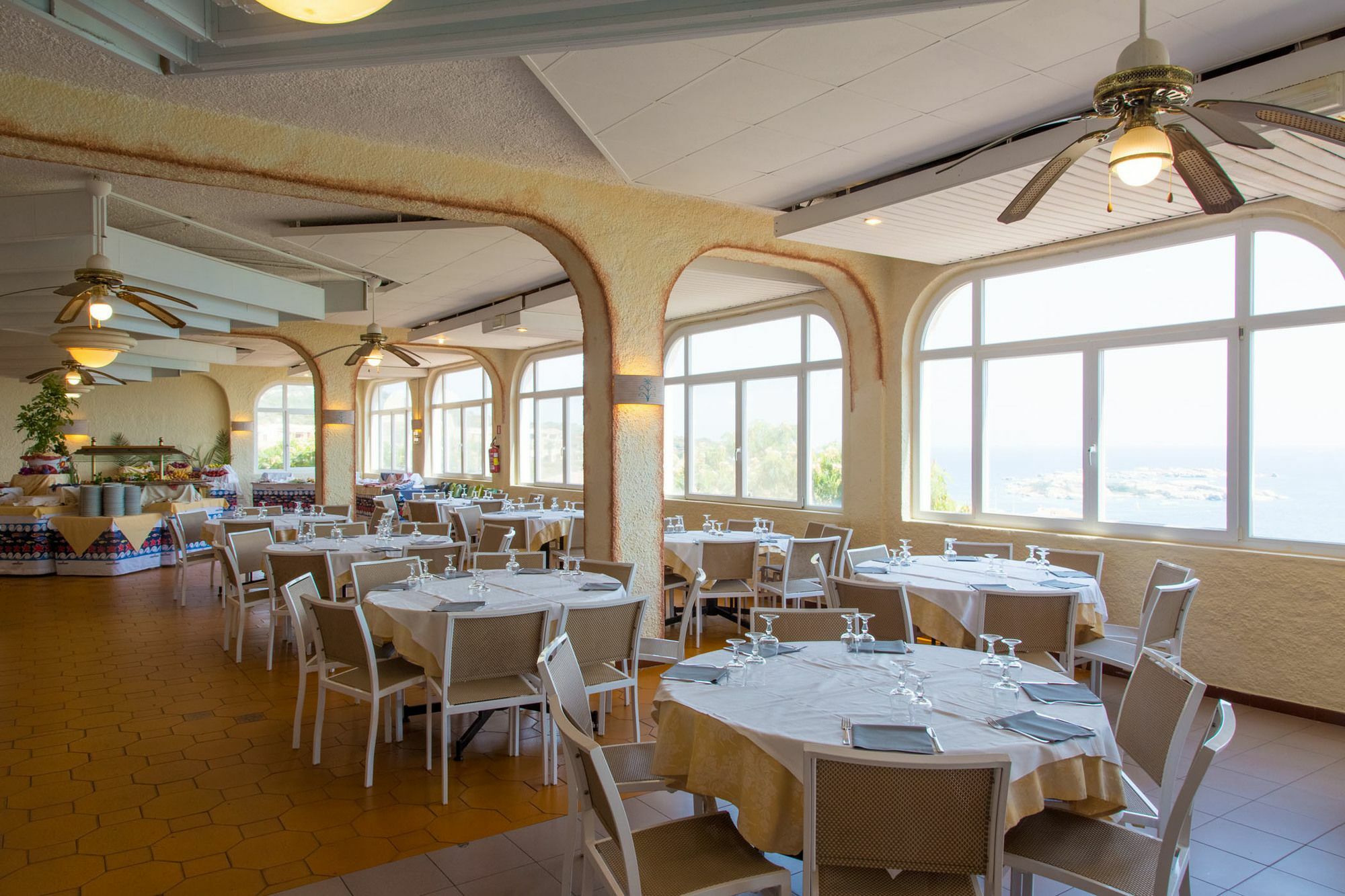 Mangia'S Sardinia Resort - New Opening سانتا تيريزا غالّورا المظهر الخارجي الصورة