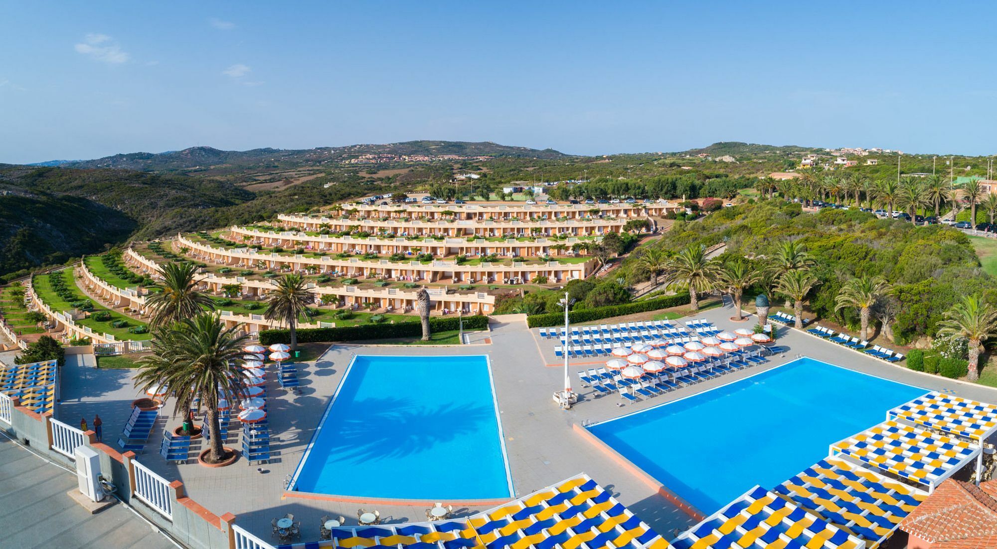 Mangia'S Sardinia Resort - New Opening سانتا تيريزا غالّورا المظهر الخارجي الصورة