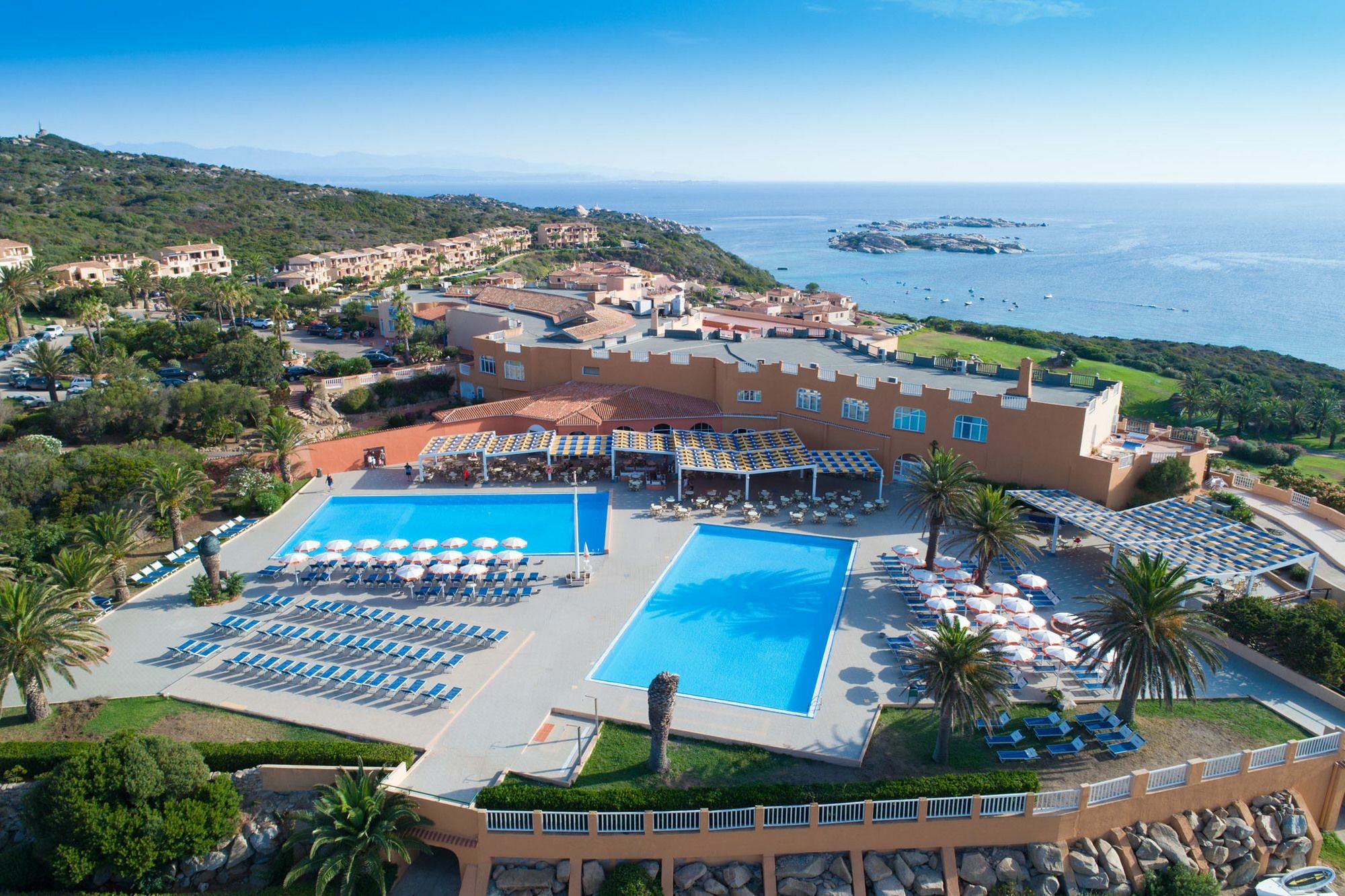 Mangia'S Sardinia Resort - New Opening سانتا تيريزا غالّورا المظهر الخارجي الصورة